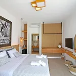 بوتيك هارموني 4*
