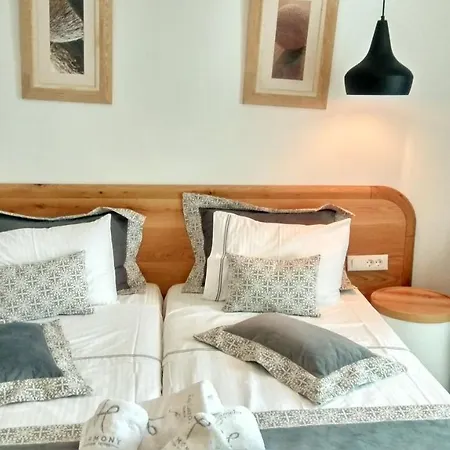 Harmony Boutique 4*